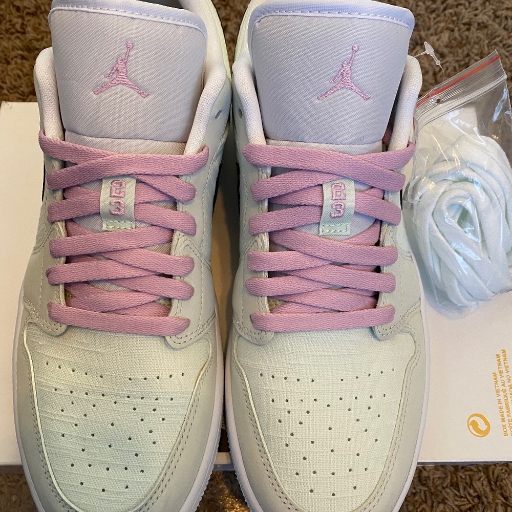 Womens Air Jordan 1 LOW SE
